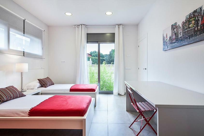 Villa Garriguella Buitenkant foto